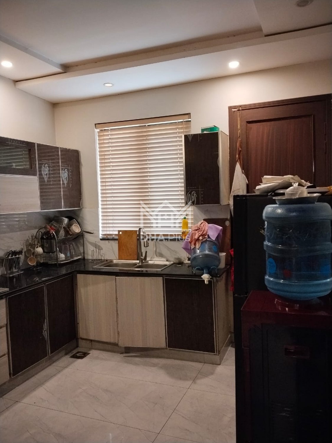 1 Kanal House for sale in Sector C, DHA Phase 5, Lahore - (ID-29763)