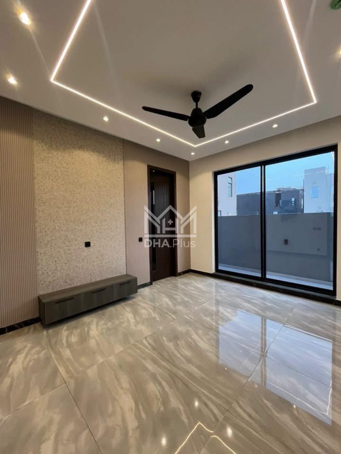 10 Marla House for sale in Sector T, DHA Phase 7, Lahore - (ID-29889)