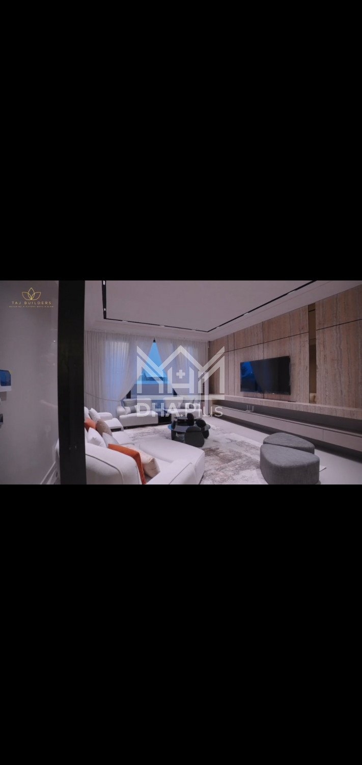 1 Kanal House for sale in Sector W, DHA Phase 7, Lahore - (ID-30180)