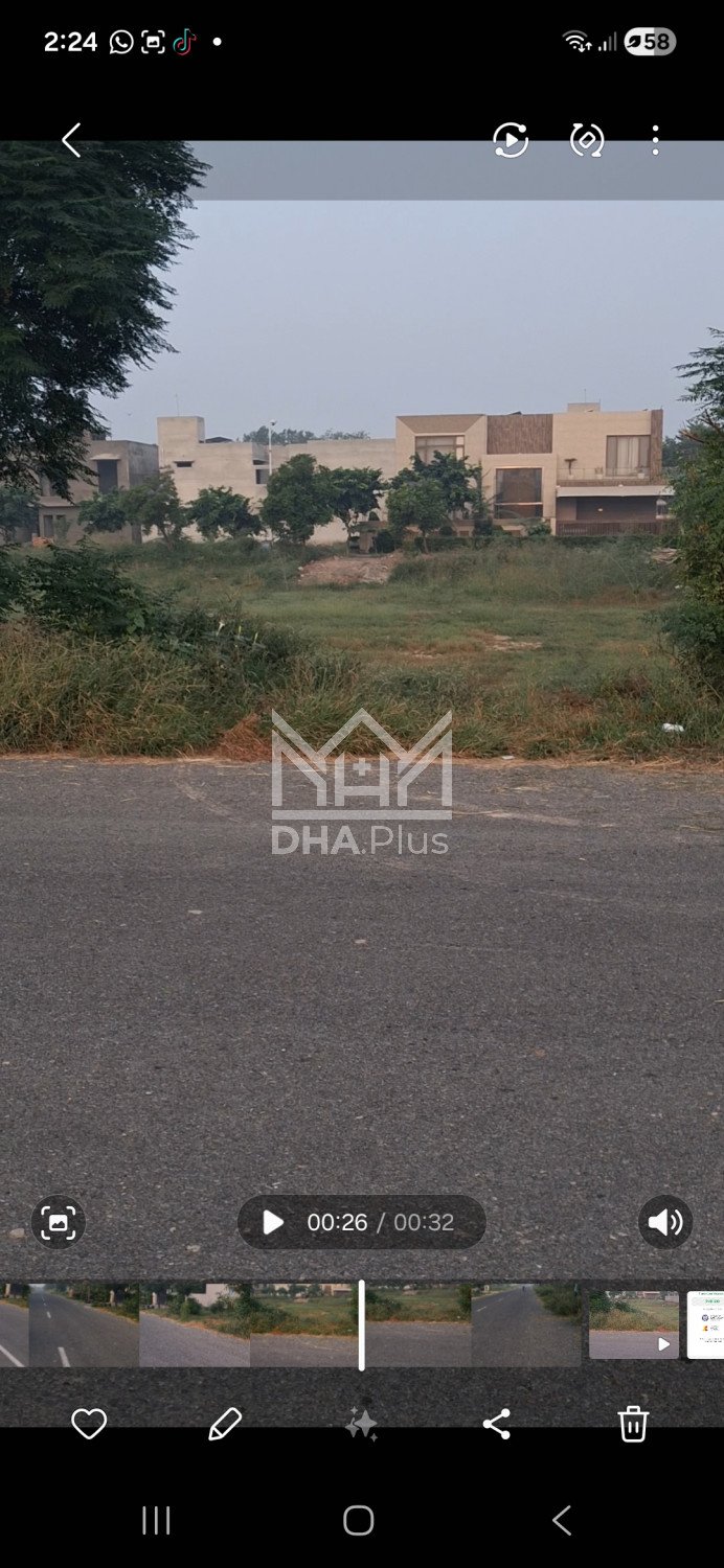 1 Kanal Plot for sale in Sector V, DHA Phase 7, Lahore - (ID-30202)
