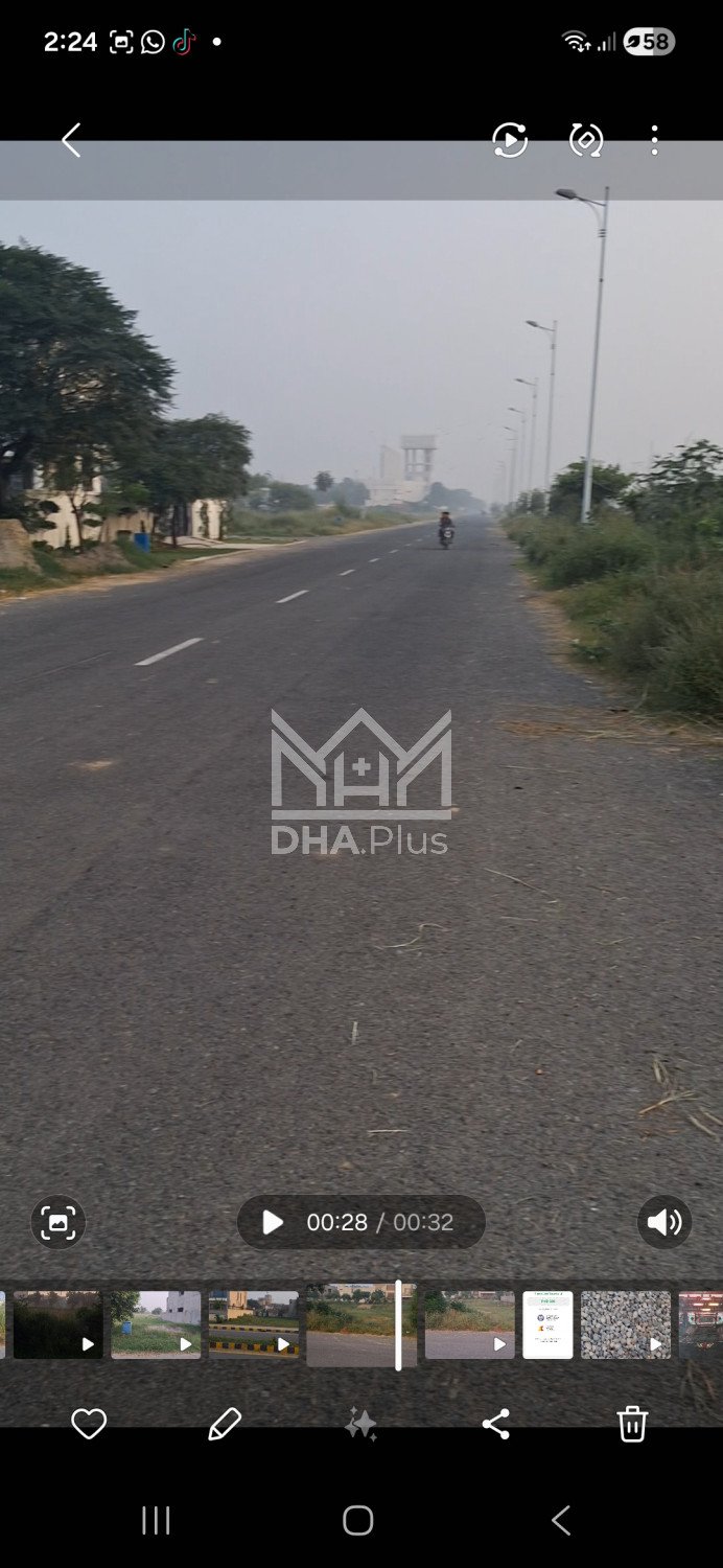 1 Kanal Plot for sale in Sector V, DHA Phase 7, Lahore - (ID-30202)