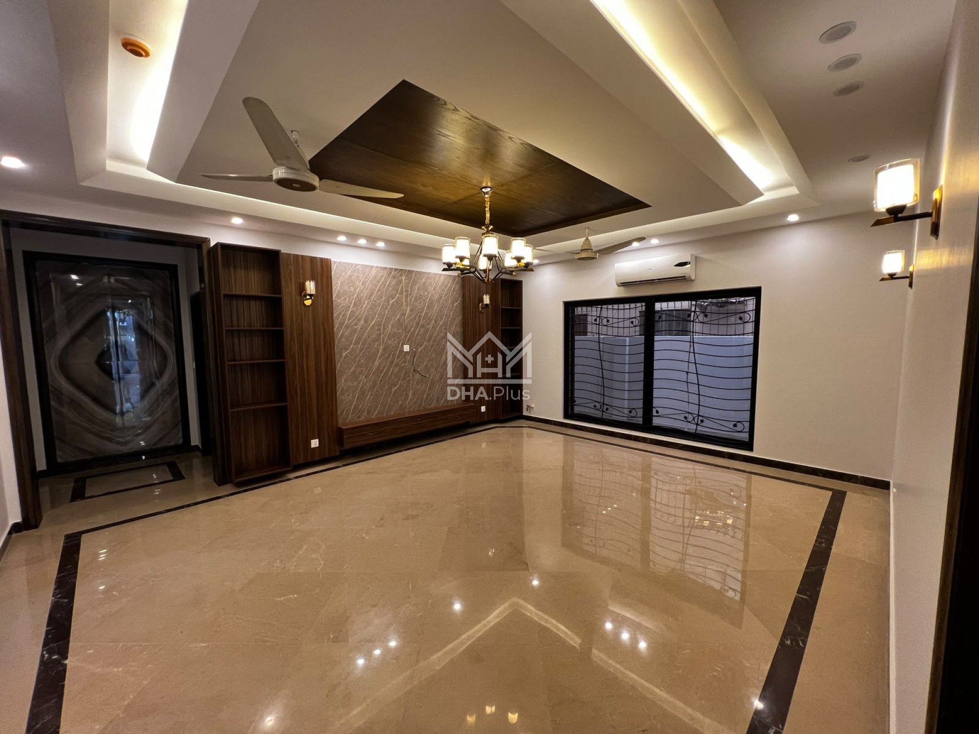 1 Kanal House for rent in Sector D, DHA Phase 5, Lahore - (ID-30406)